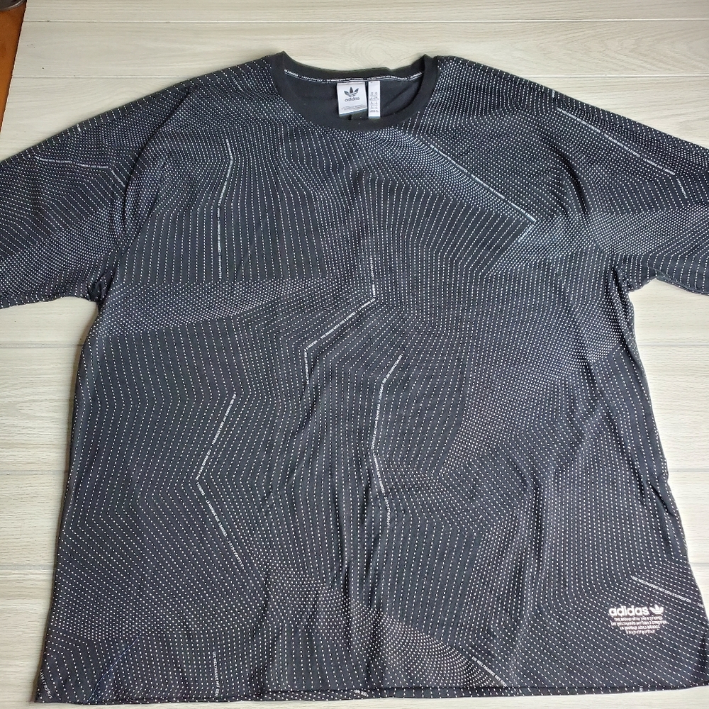 Adidas NMD ALLOVER PRINT Tee NWOT sz XXL